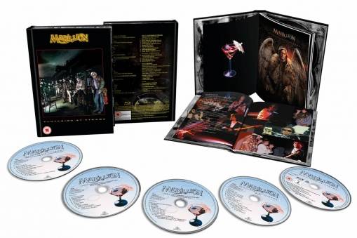 Okładka MARILLION - CLUTCHING AT STRAWS (4CD+BRD)